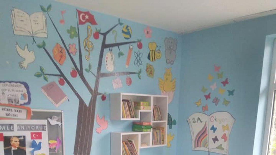Ortakçı Cumhuriyet İlköğretim Okulu Sınıf Kitap Okuma Köşeleri Açılışı Yapıldı