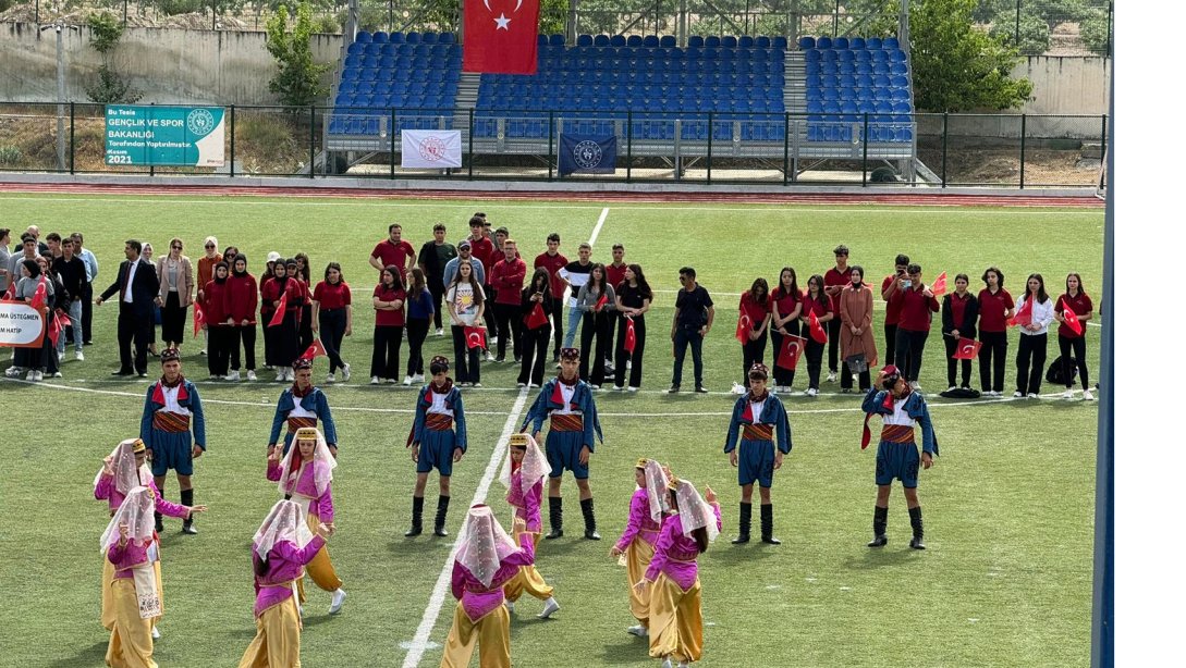 19 MAYIS ATATÜRK'Ü ANMA, GENÇLİK VE SPOR BAYRAMI COŞKUYLA KUTLANDI